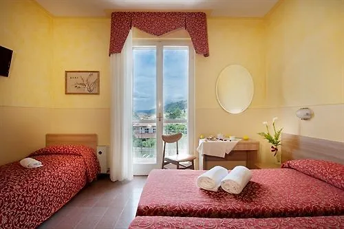 ***  Hotel Sorriso Toscolano Maderno Itálie